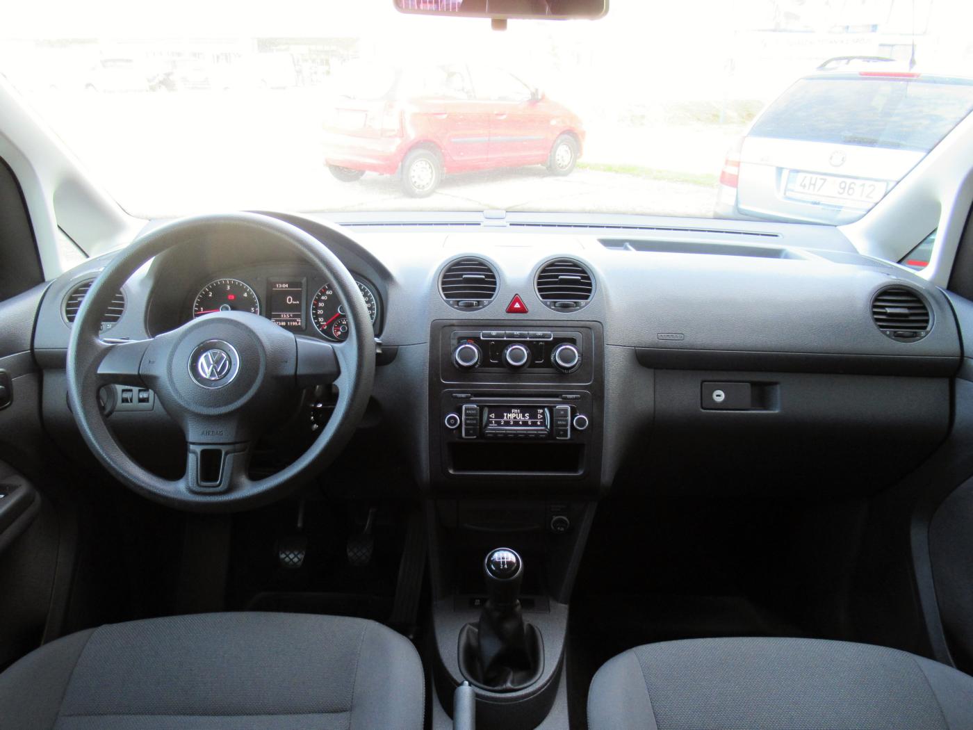 Volkswagen Caddy 1.6TDi 1.MAJ ČR