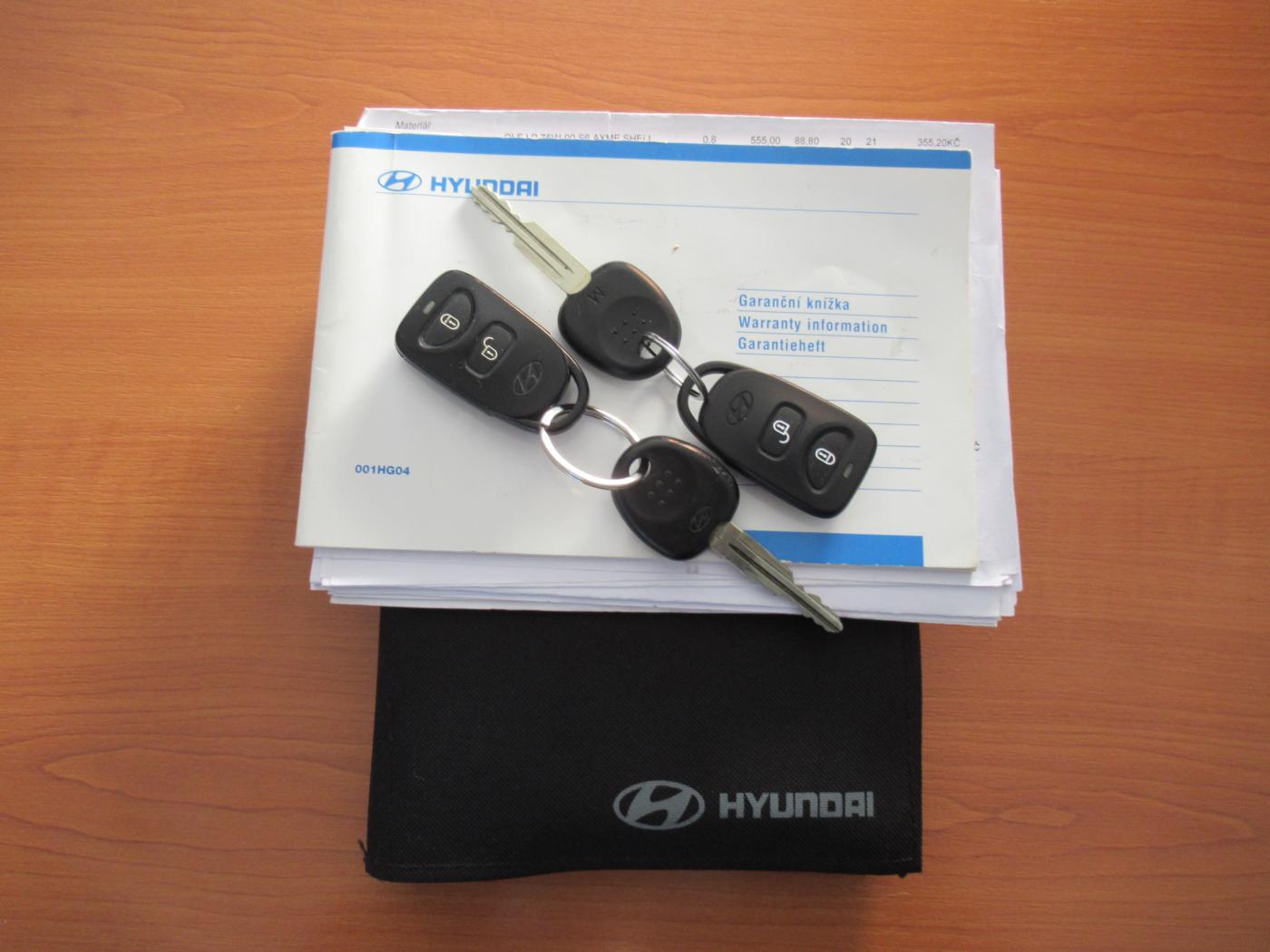 Hyundai Tucson 2,0 CRDI 4x4 Servisní knížka !!!